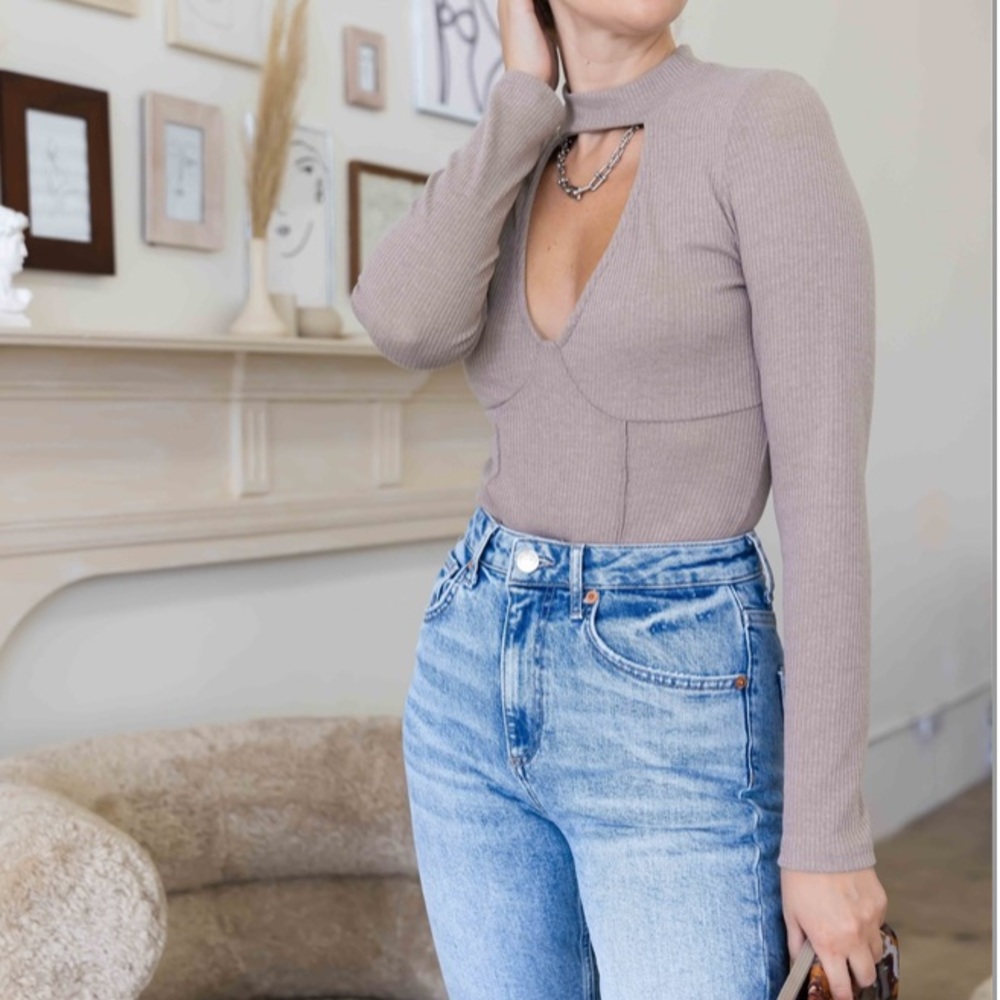 Light Brown Cut Out Ribbed Bodysuit - Picture 3 of 3